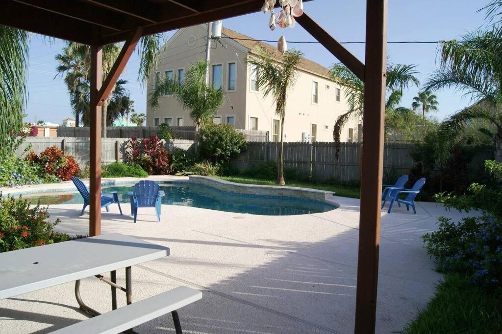 Blueheaven Mid Island Home With Pool Close To Bay South Padre Island Exterior photo